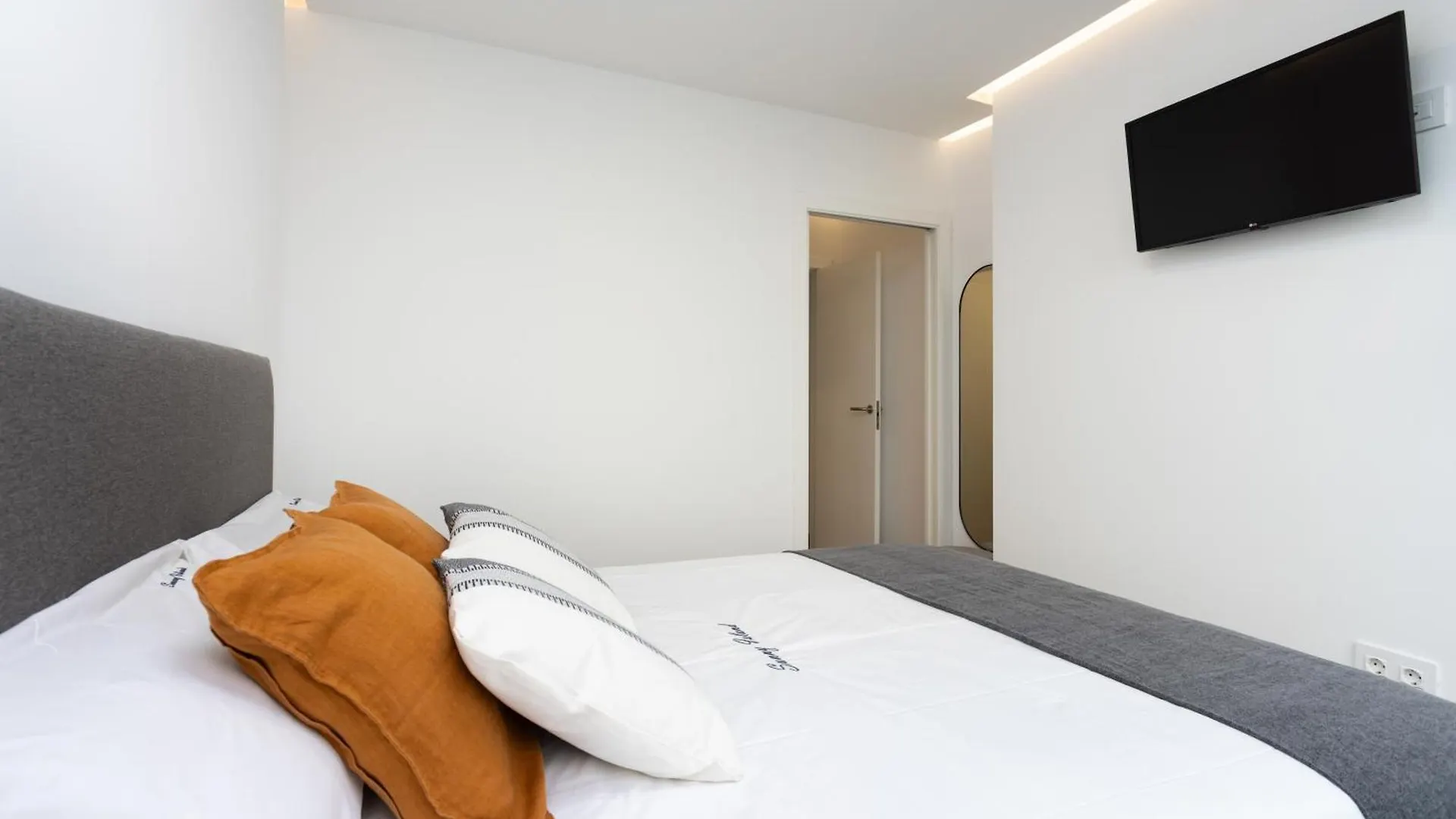 Sunnyland Apartment Cruz San Andrés 0*,  Spagna